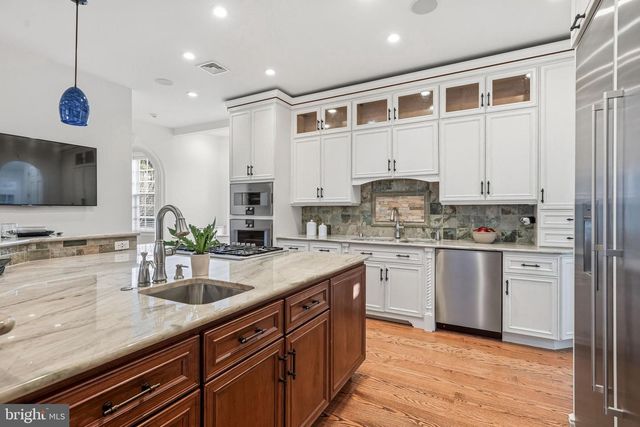 41 TUNBRIDGE RD, Haverford, PA 19041