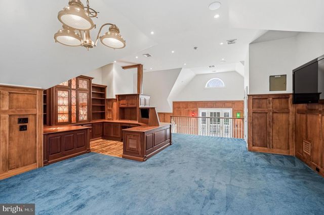 41 TUNBRIDGE RD, Haverford, PA 19041
