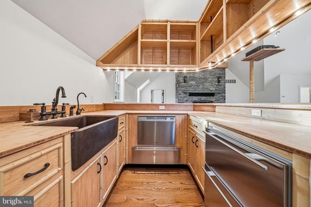 41 TUNBRIDGE RD, Haverford, PA 19041