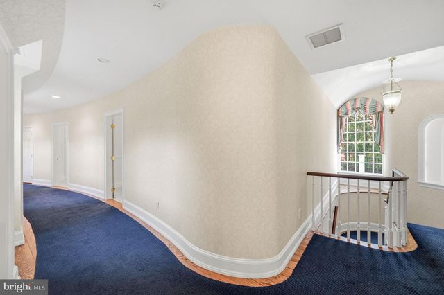 41 TUNBRIDGE RD, Haverford, PA 19041