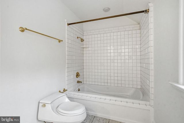 41 TUNBRIDGE RD, Haverford, PA 19041