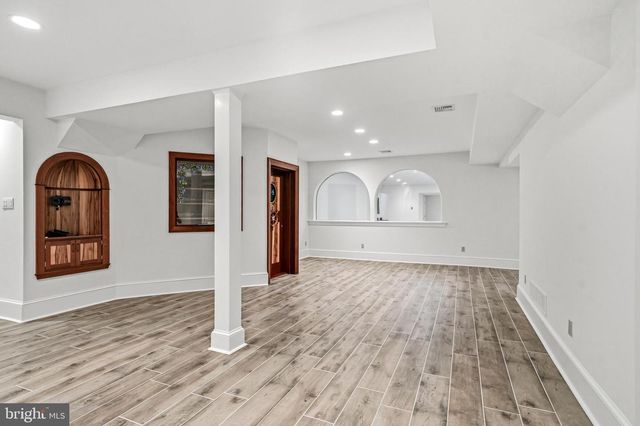 41 TUNBRIDGE RD, Haverford, PA 19041