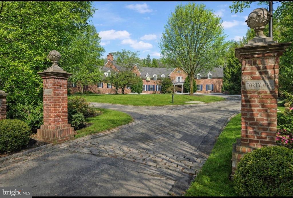 41 TUNBRIDGE RD, Haverford, PA 19041