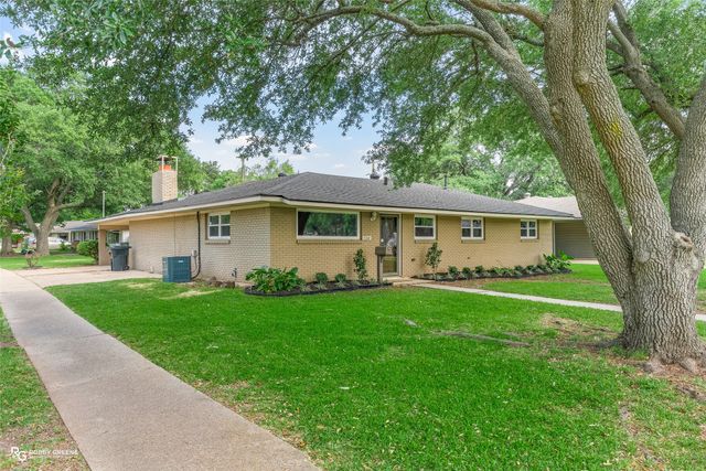 2214 Wakefield Avenue, Bossier City, LA 71111