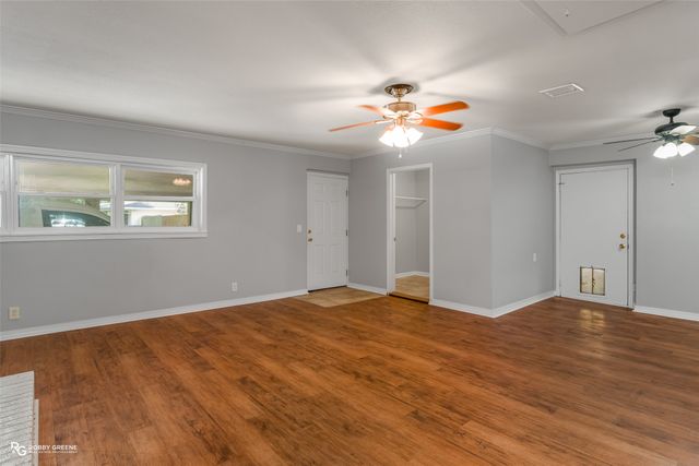 2214 Wakefield Avenue, Bossier City, LA 71111