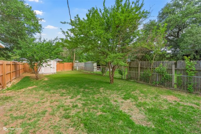 2214 Wakefield Avenue, Bossier City, LA 71111