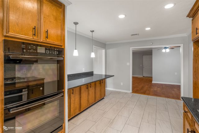 2214 Wakefield Avenue, Bossier City, LA 71111