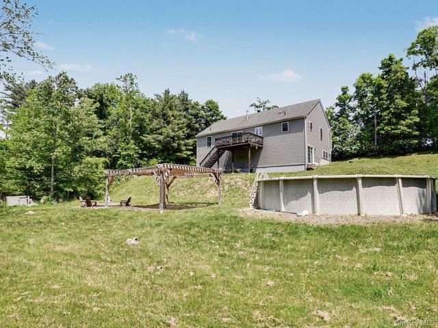 139 Farm To Market Road, Brewster, NY 10509