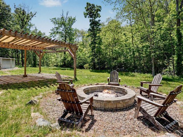 139 Farm To Market Road, Brewster, NY 10509