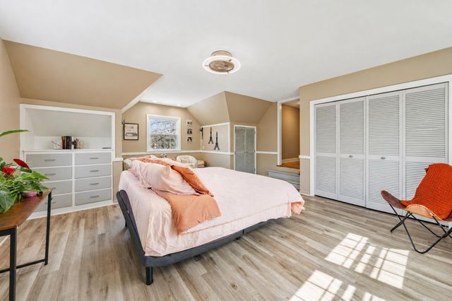7800 Pearson Way NE, Fridley, MN 55432