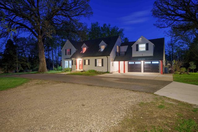 7800 Pearson Way NE, Fridley, MN 55432
