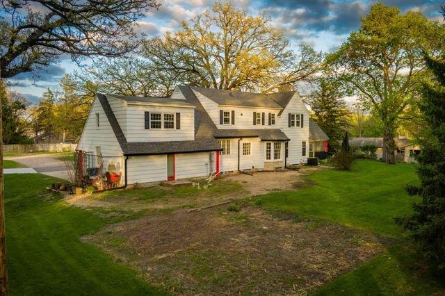 7800 Pearson Way NE, Fridley, MN 55432