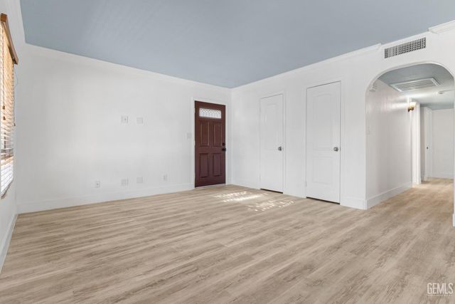 3700 Q Street 212, Bakersfield, CA 93301