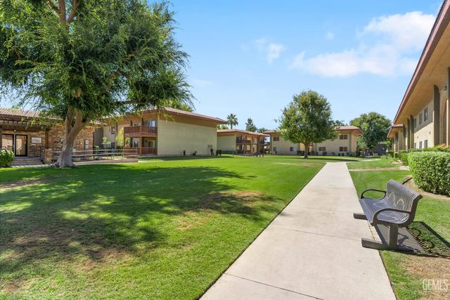 3700 Q Street 212, Bakersfield, CA 93301