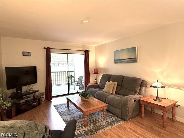 2121 Collier AVE 109, Fort Myers, FL 33901