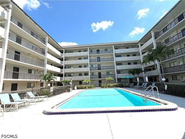 2121 Collier AVE 109, Fort Myers, FL 33901