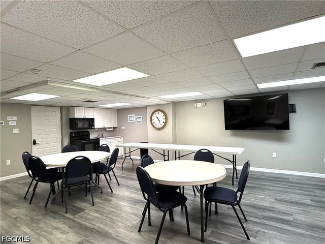 2121 Collier AVE 109, Fort Myers, FL 33901