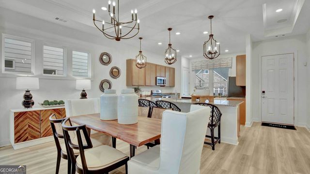 333 Catalina Court, Newnan, GA 30263