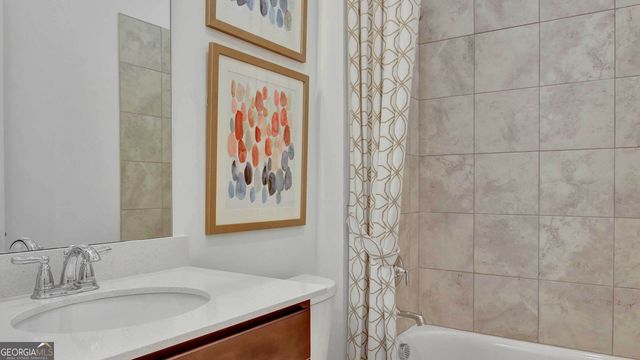 333 Catalina Court, Newnan, GA 30263