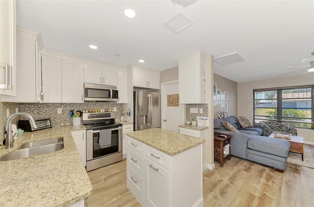 13420 ROMFORD AVENUE, Port Charlotte, FL 33981