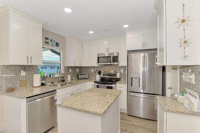 13420 ROMFORD AVENUE, Port Charlotte, FL 33981