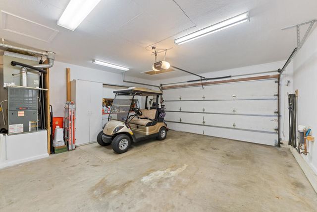 41419 W Woodhaven Drive W, Palm Desert, CA 92211