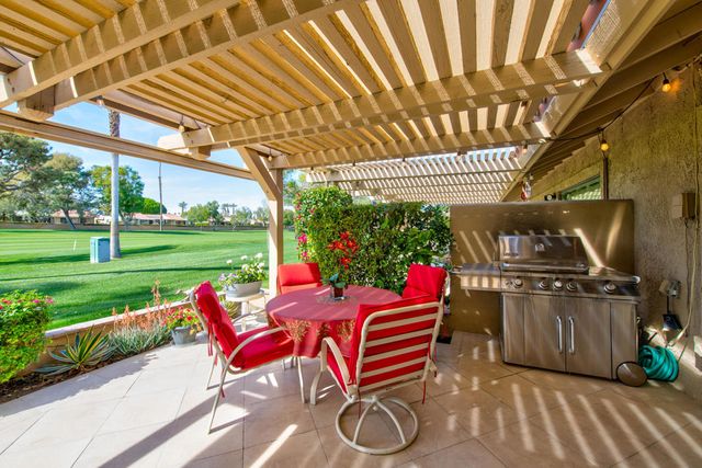 41419 W Woodhaven Drive W, Palm Desert, CA 92211