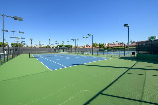 41419 W Woodhaven Drive W, Palm Desert, CA 92211