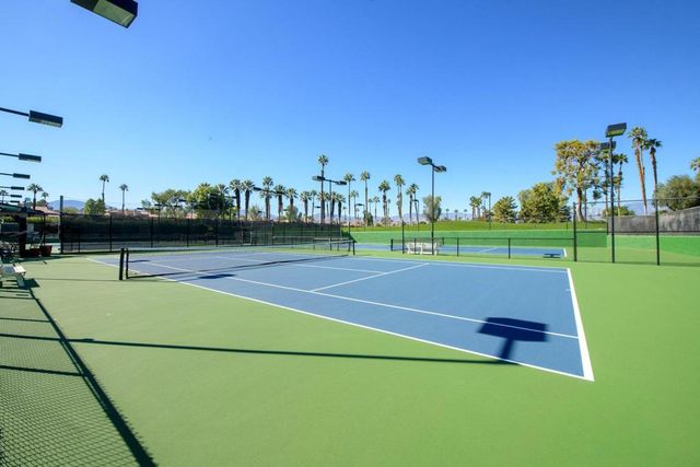 41419 W Woodhaven Drive W, Palm Desert, CA 92211