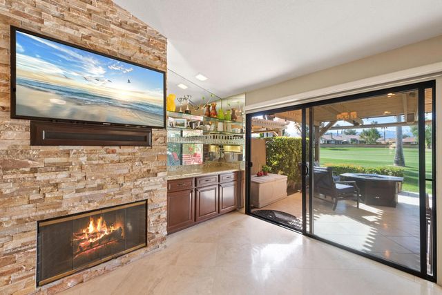 41419 W Woodhaven Drive W, Palm Desert, CA 92211