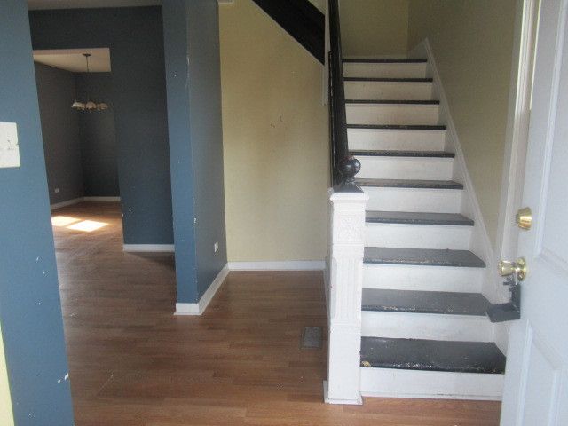 1228 S 56th Court, Cicero, IL 60804