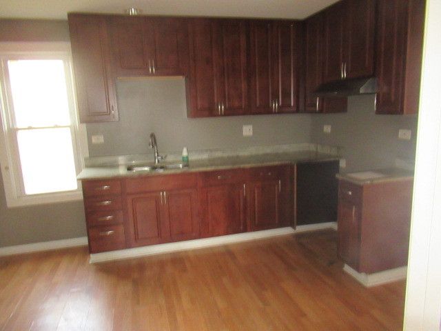 1228 S 56th Court, Cicero, IL 60804