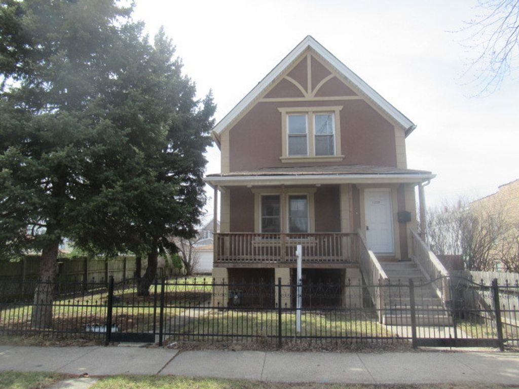 1228 S 56th Court, Cicero, IL 60804