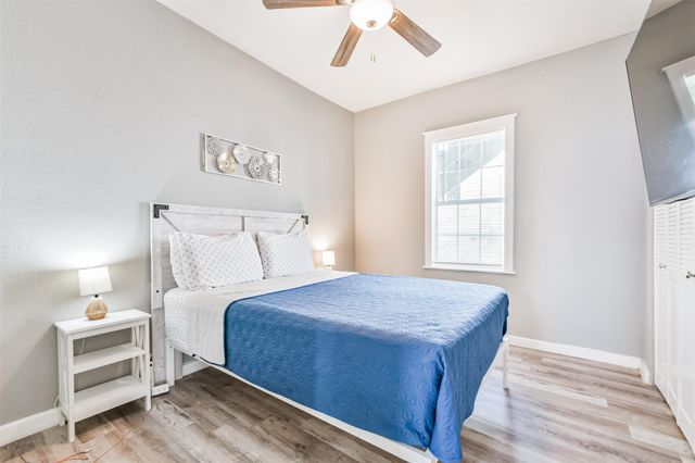 2727 Avenue K, Galveston, TX 77550