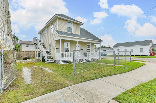 2727 Avenue K, Galveston, TX 77550