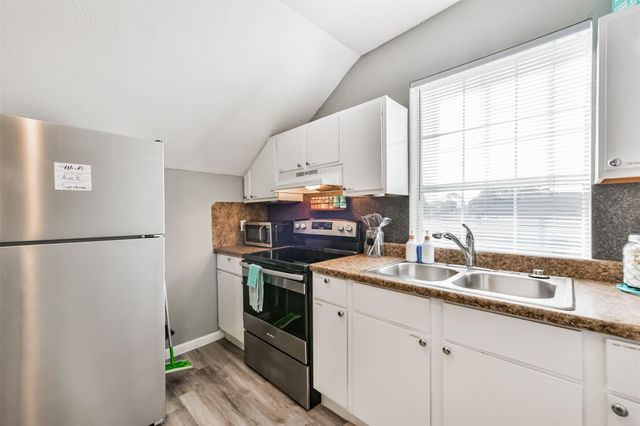 2727 Avenue K, Galveston, TX 77550