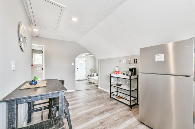 2727 Avenue K, Galveston, TX 77550