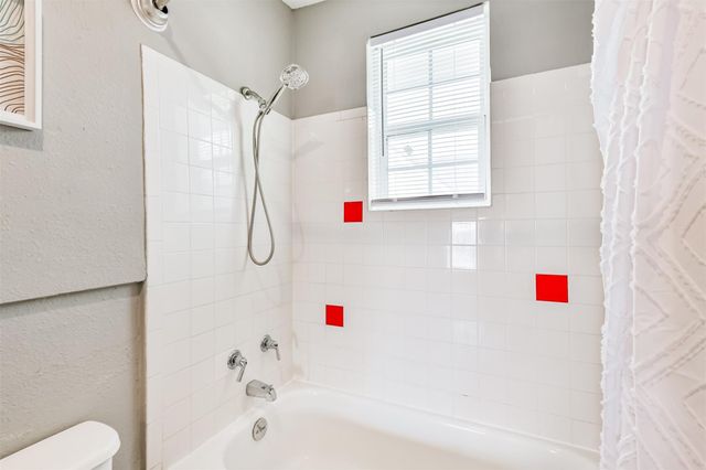 2727 Avenue K, Galveston, TX 77550