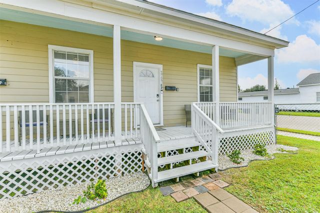 2727 Avenue K, Galveston, TX 77550