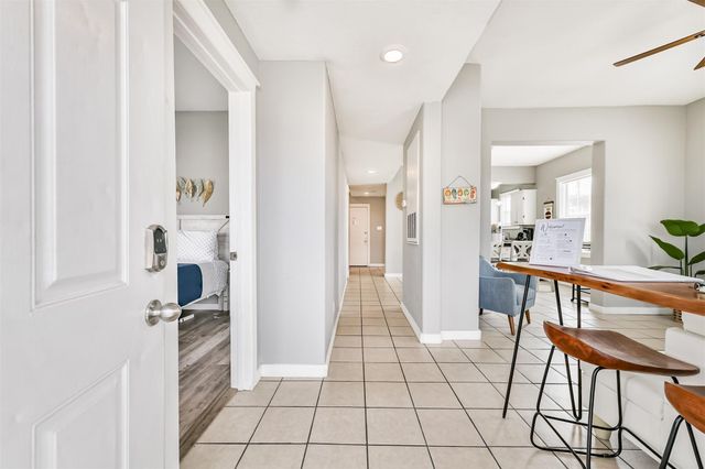 2727 Avenue K, Galveston, TX 77550