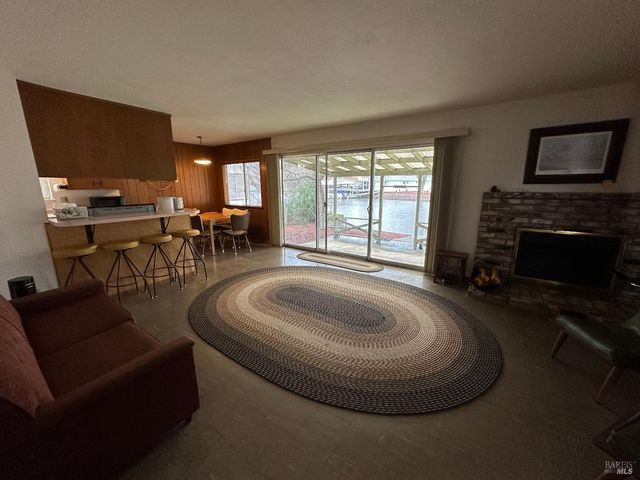 12724 Island Cir, Clearlake Oaks, CA 95423