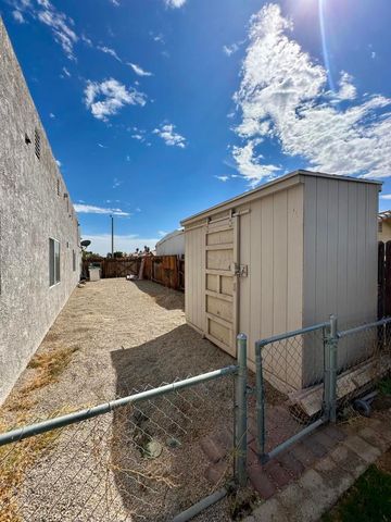 251 W Juniper Trail, Blythe, CA 92225
