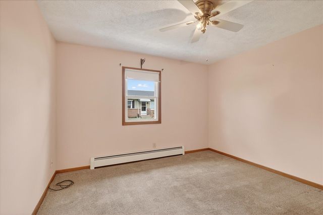 655 Blue Ash Drive 114, Grand Rapids, MI 49548