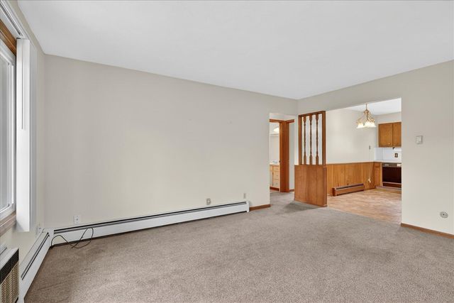 655 Blue Ash Drive 114, Grand Rapids, MI 49548