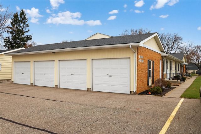 655 Blue Ash Drive 114, Grand Rapids, MI 49548