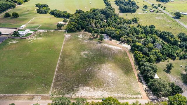 5580 County Road 3704, Athens, TX 75752