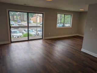 115 E KINGS HWY #218, Maple Shade, NJ 08052