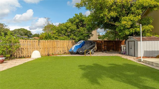 7171 NW 44th Lane, Coconut Creek, FL 33073