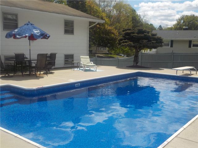72 Wayne Road, Woonsocket, RI 02895