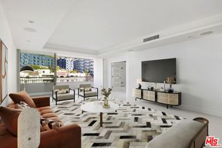 1100 Alta Loma Road 1002, West Hollywood, CA 90069